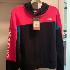 THE NORTH FACE retro hoodie - NWT